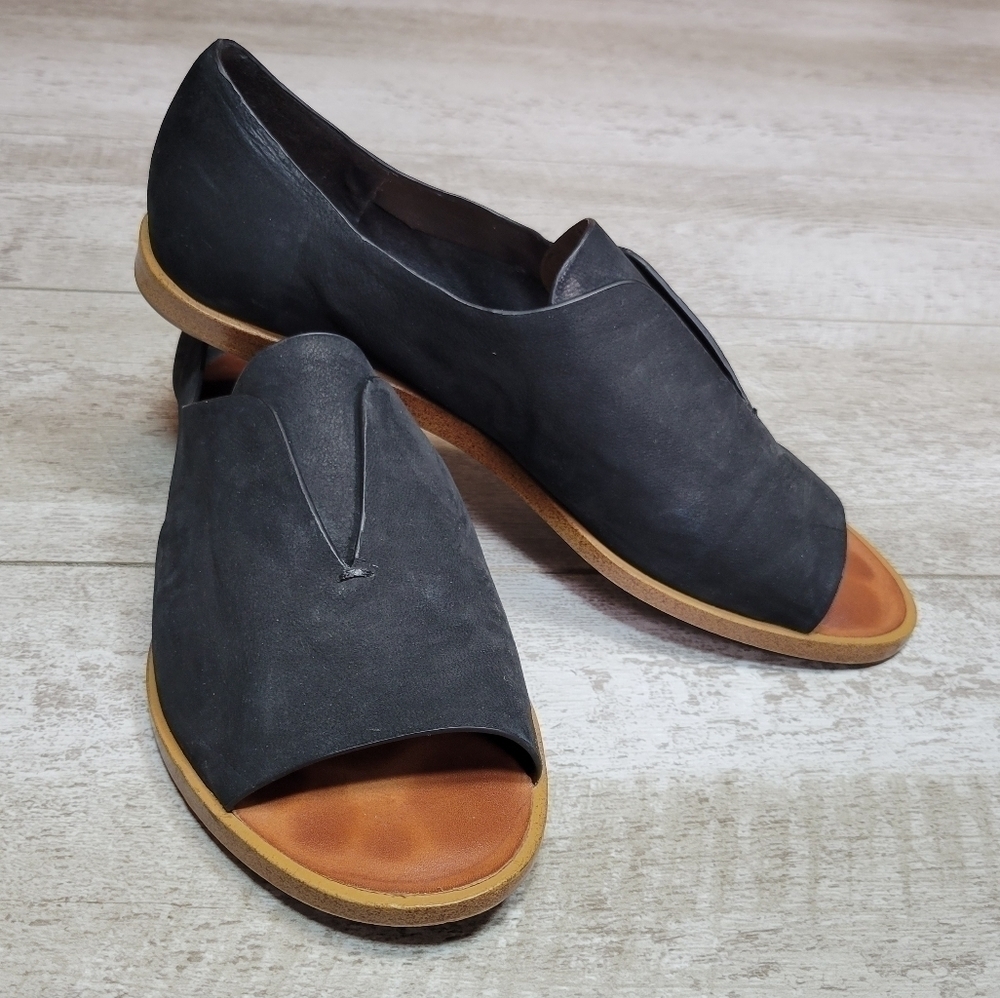 1. State Cassidee Black Leather Open Toe Size 6.5